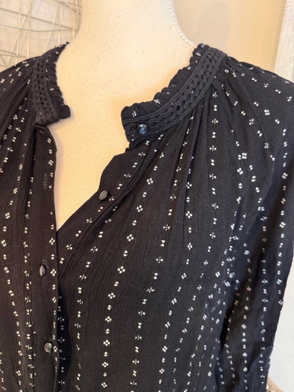 Women's Black Button-Front Patterned Blouse - image 2